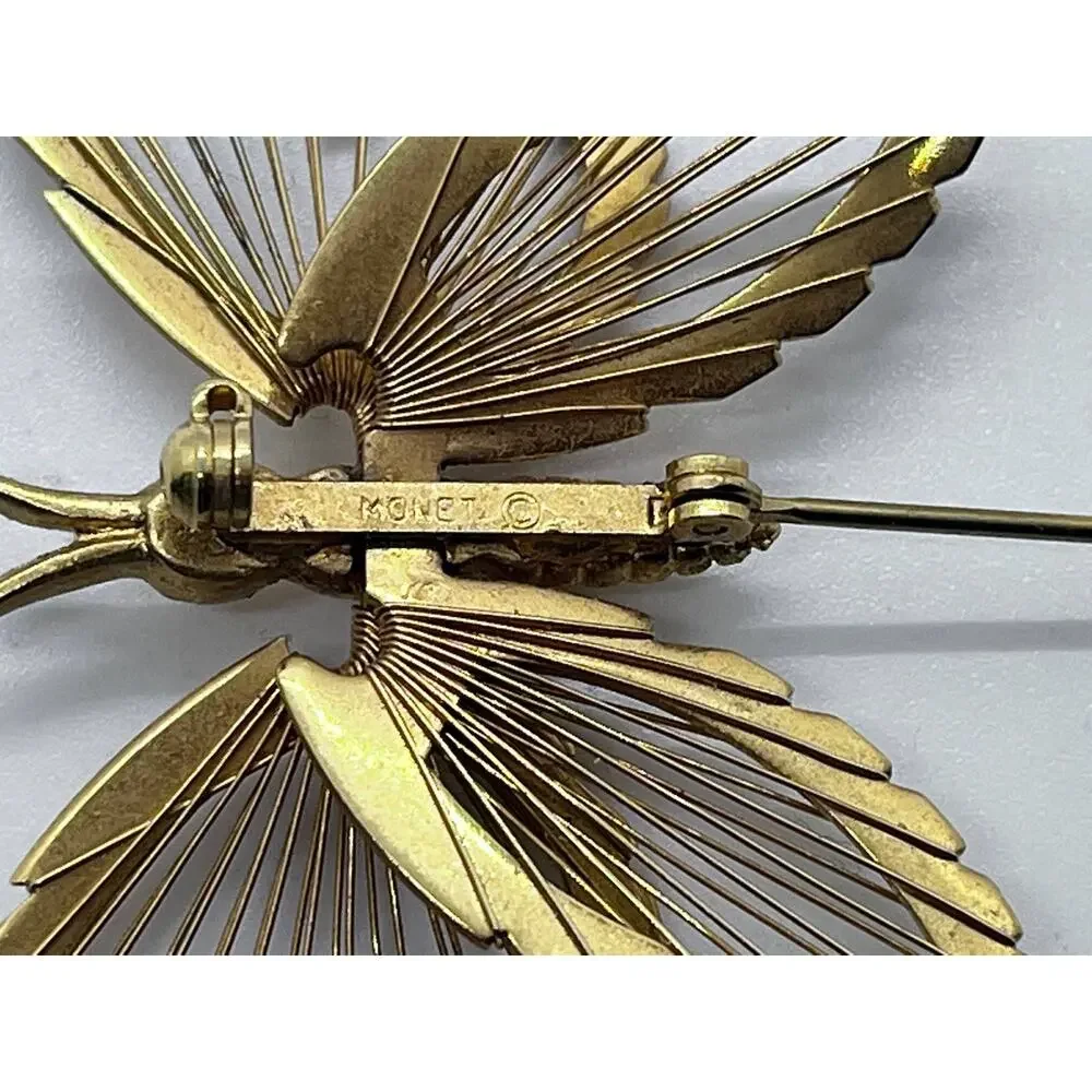 Vintage Monet Gold Tone Open Wire Work Wings Butterfly Pin Brooch